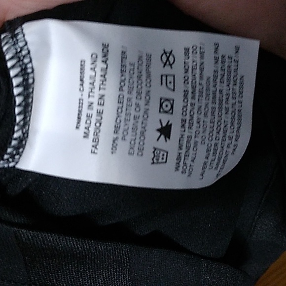 Nike Women’s Dri-Fit Challenge III Soccer Shirt - Picture 5 of 6